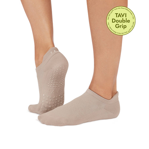 Savvy Tec Grip Socks | Socks > Grip | Tavi – Tavi Active