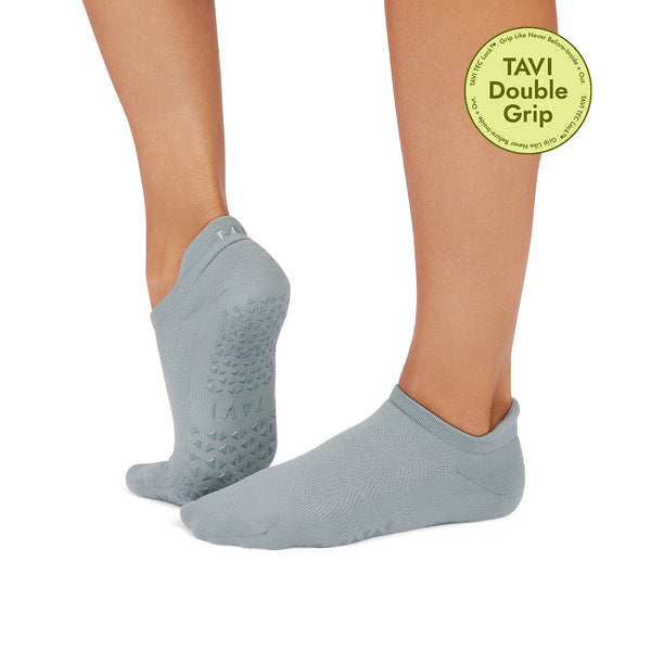Savvy Tec Grip Socks | Socks > Grip | Tavi – Tavi Active