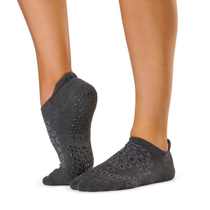 # Savvy Grip Socks * | Socks > Grip | Tavi – ToeSox | Tavi | Vooray