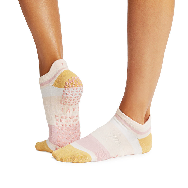 # Savvy Grip Socks | Socks > Grip | Tavi – ToeSox | Tavi | Vooray