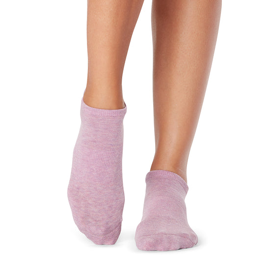 Savvy Grip Socks | Socks > Grip | Tavi – Tavi Active