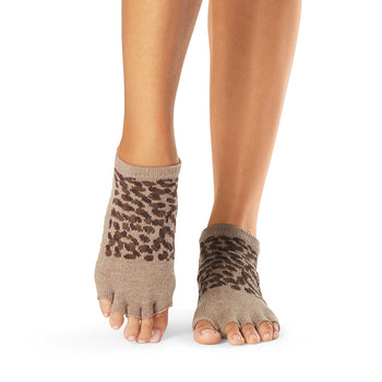 # Half Toe Low Rise Grip Socks * | Socks > Grip | ToeSox – ToeSox | Tavi | Vooray