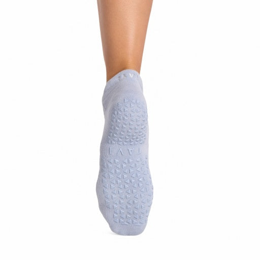 Savvy Breeze Grip Socks | Grip Socks | Tavi – Tavi Active