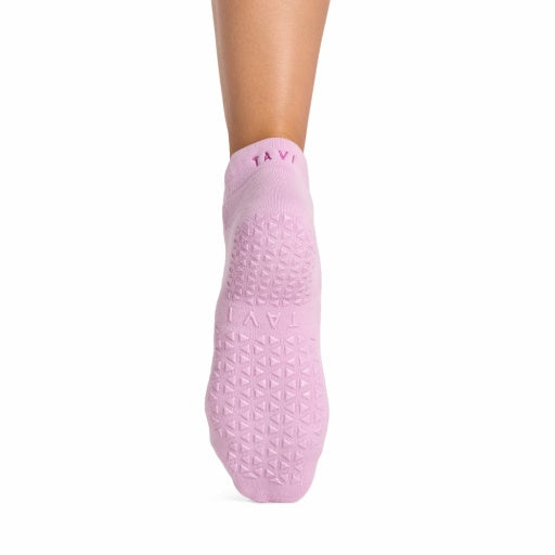 Savvy Breeze Grip Socks | Grip Socks | Tavi – Tavi Active