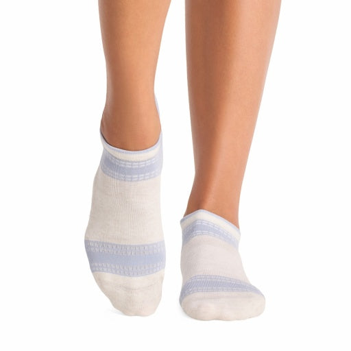 Savvy Grip Socks | Grip Socks | Tavi – Tavi Active