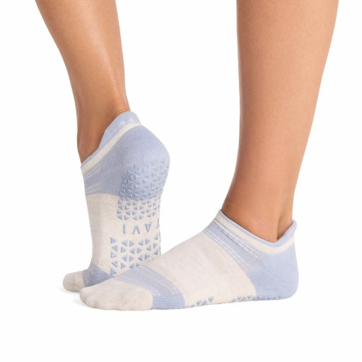 Savvy Grip Socks | Grip Socks | Tavi – Tavi Active