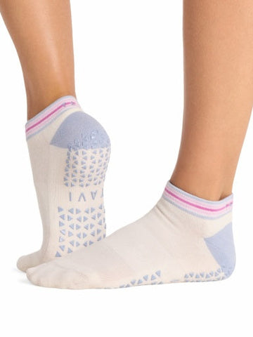 Cora Grip Socks | Grip Socks | Tavi – Tavi Active