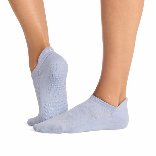 Savvy Tec Grip Socks | Grip Socks | Tavi – Tavi Active