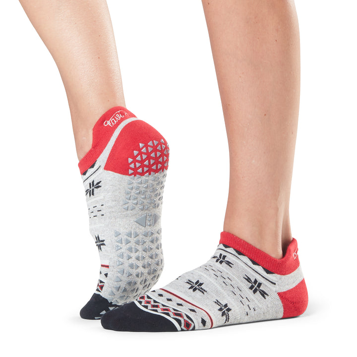 # Savvy Grip Socks * | Socks > Grip | Tavi – ToeSox | Tavi | Vooray