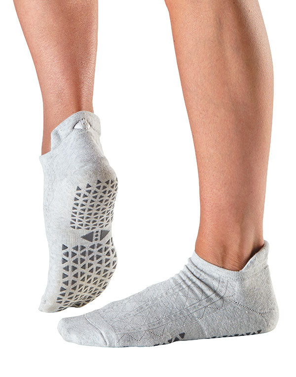 # Savvy Grip Socks * | Socks > Grip | Tavi – ToeSox | Tavi | Vooray