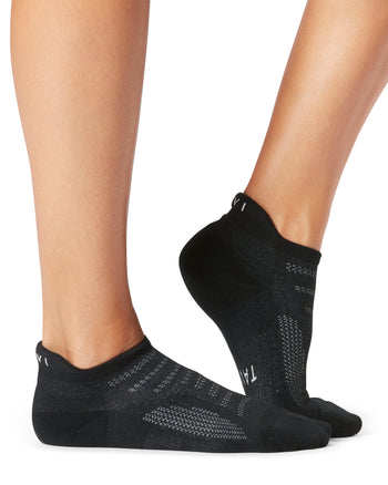 # Taylor Cushion Sport Socks | Socks > Sport | Tavi – ToeSox | Tavi | Vooray